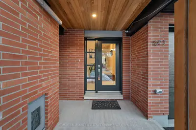677 Honeydew Street, Blossom Park - Airport And Area, On K1x 0k5