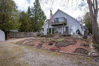 98 Hope Bay Road, South Bruce Peninsula, On N0h 2t0