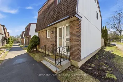 2210 Loyola Avenue 47, Beacon Hill North - South And Area, On K1j 8h5