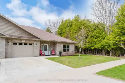 221 Grenville Street S, Saugeen Shores, On N0h 2l0