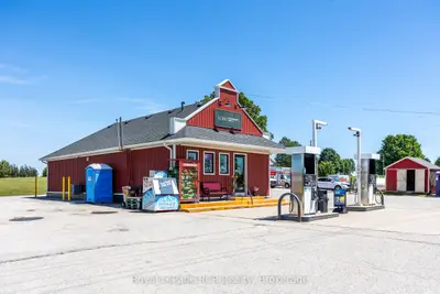 177569 Grey 18 Road, Georgian Bluffs, On N4k 5n5