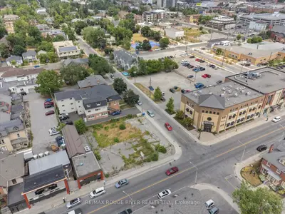 288 Charlotte Street, Peterborough, On K9j 2v5
