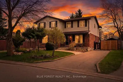 3 Lacey Crescent, London South, On N6e 2e6