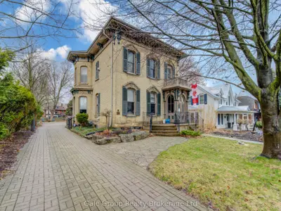77 Light Street, Woodstock, On N4s 6g9