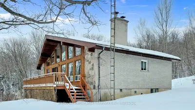933 Ferguson Road, Armour, On P0a 1l0
