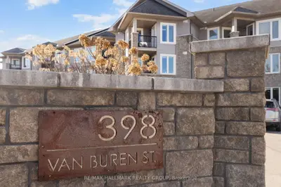 398 Van Buren Street 305, North Grenville, On K0g 1j0