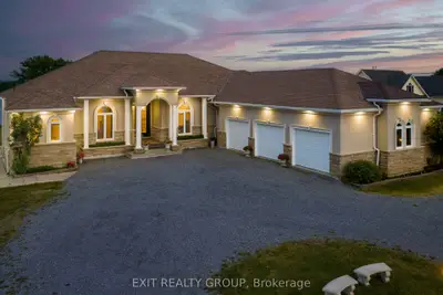 19281 Loyalist Parkway, Prince Edward County, On K0k 2j0
