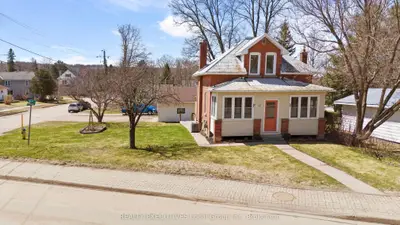 563 Main Street, Powassan, On P0h 1z0