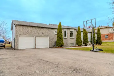 6 Sparrow Court, Kawartha Lakes, On K0m 2c0