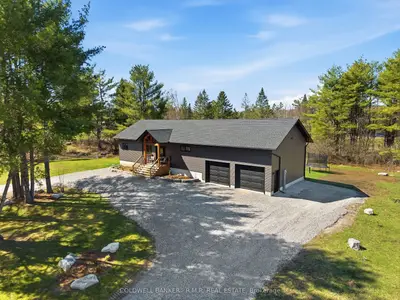 289 Tully's Road, Trent Lakes, On K0m 1a0