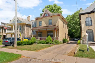 580 Waterloo Unit Street Unit #2, London East, On N6b 2p9