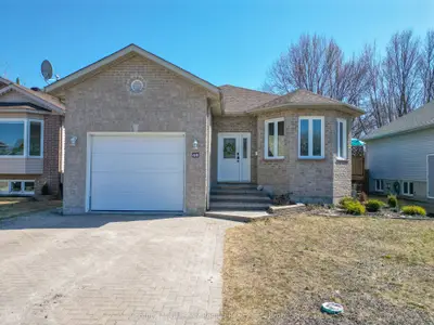 60 Mariah Street, North Bay, On P1a 4m7
