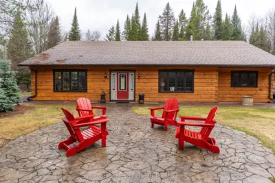 243 Owl Lake Road, Armour, On P0a 1l0