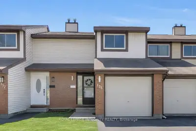 135 Castlefrank Road 22, Kanata, On K2l 2y2