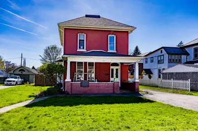 267-273 Broadway, Tillsonburg, On N4g 3s5