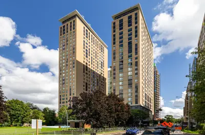 105 Champagne Avenue S 2701, Dows Lake - Civic Hospital And Area, On K1s 5e5