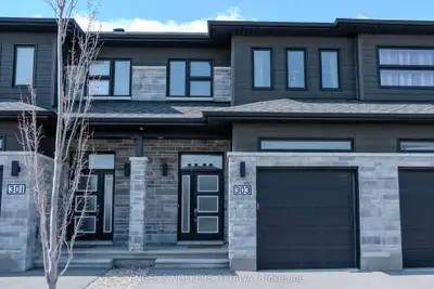 303 N Belfort Street N, Russell, On K0a 1w0
