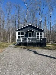 4 Bobby's Lane, Curve Lake First Nation 35, On K0l 1r0
