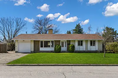 980 Wiseman Crescent, Billings Bridge - Riverside Park And Area, On K1v 8j4