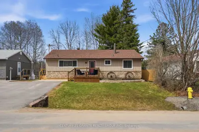 66 Sprucedale Street, Highlands East, On K0l 1m0