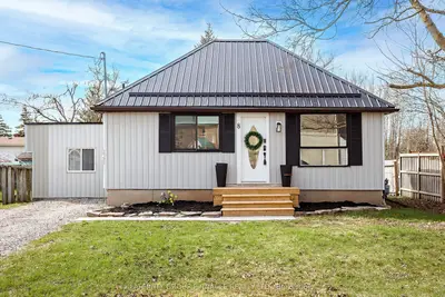 8 Mary Street W, Kawartha Lakes, On K0l 2w0