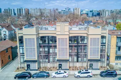 515 Gladstone Avenue 5, Ottawa Centre, On K1r 5n9