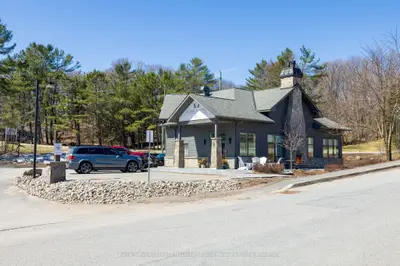 2 Bruce Wilson Drive, Muskoka Lakes, On P0b 1j0