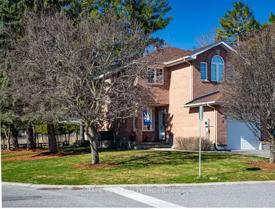 1 Newcastle Avenue, Kanata, On K2k 2r2