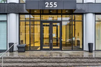 255 Bay Street 302, Ottawa Centre, On K1r 0c5