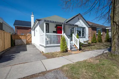 203 Bagot Street, Cobourg, On K9a 3g5