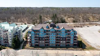 130 Steamship Bay Road 207, Gravenhurst, On P1p 1z9