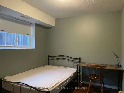 Detached in Waterloo