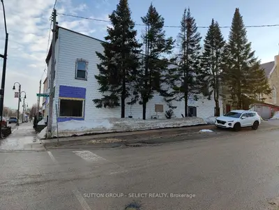 14 Clinton Street S, South Bruce, On N0g 2s0