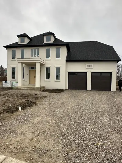 77 Redwood Avenue, Kingsville, On N0r 1b0