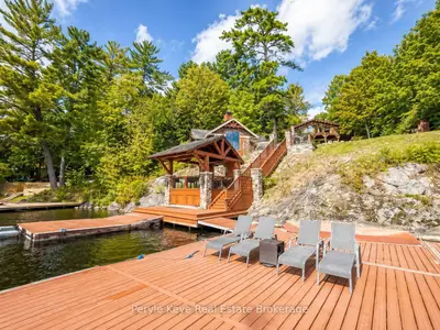 247 South Drive, Huntsville, On P1h 2j2