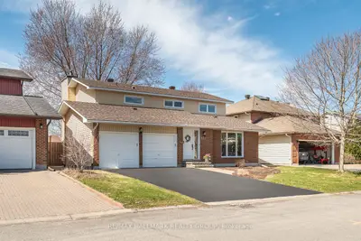 853 Acadian Gardens, Orleans - Convent Glen And Area, On K1c 2v7