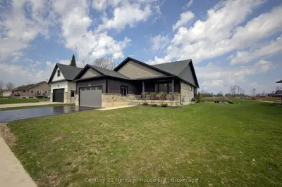 114 Jackson Street, West Grey, On N0g 1r0