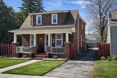 72 East 32nd Street, Hamilton, On L8v 3r9