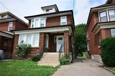 144 Ottawa Street S, Hamilton, On L8k 2e4