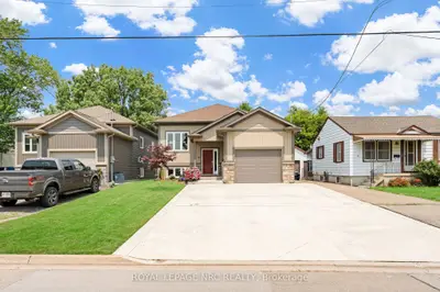18 Erie Street, Welland, On L3b 5j7