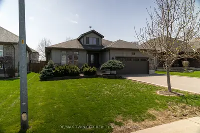 44 William Street, Tillsonburg, On N4g 1l8