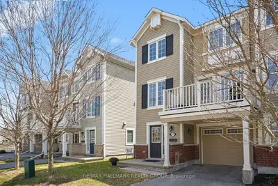 217 BENSINGER Way, Stittsville - Munster - Richmond, ON K2S 0P1