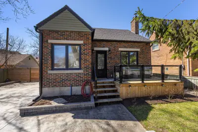 258 College Street, Kingston, On K7l 4m2