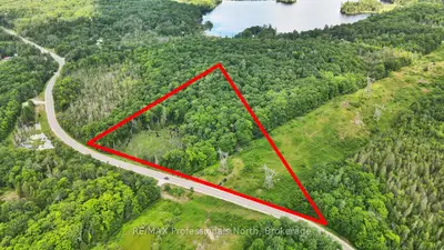 1645 South Lake Road, Minden Hills, On K0m 2k0