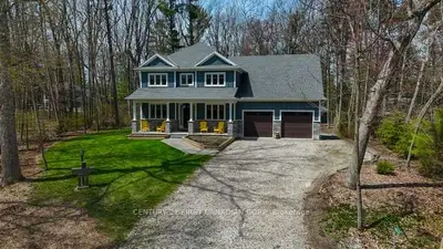 10331 Sherwood Crescent, Lambton Shores, On N0m 1t0