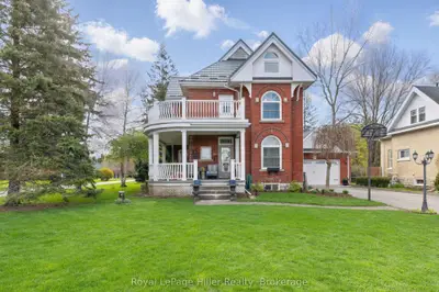 165 Station Road, Perth South, On N0k 1x0