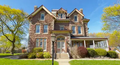 14 St. David Street W, Thorold, On L2v 2k9