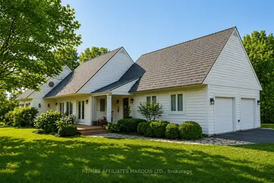 18537 Stonehouse Point Road, South Glengarry, On K6h 5r5