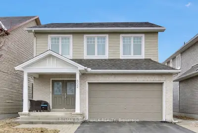 802 Tony George Street N, Stittsville - Munster - Richmond, On K2s 0r3