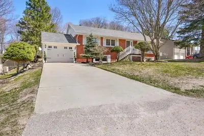152 Bridge Street W, Bancroft, On K0l 1c0